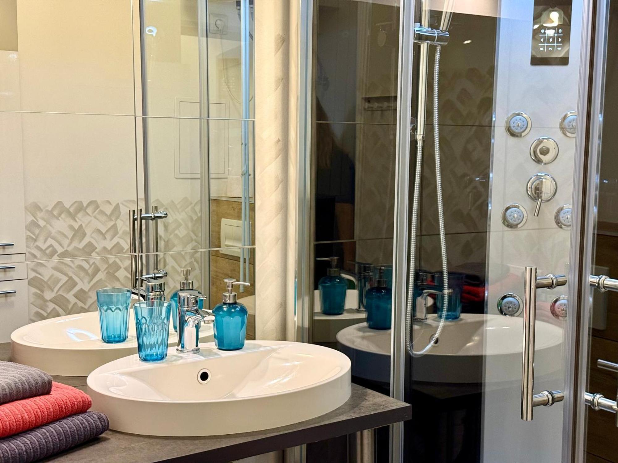 Mint Apart Katowice Ngoại thất bức ảnh